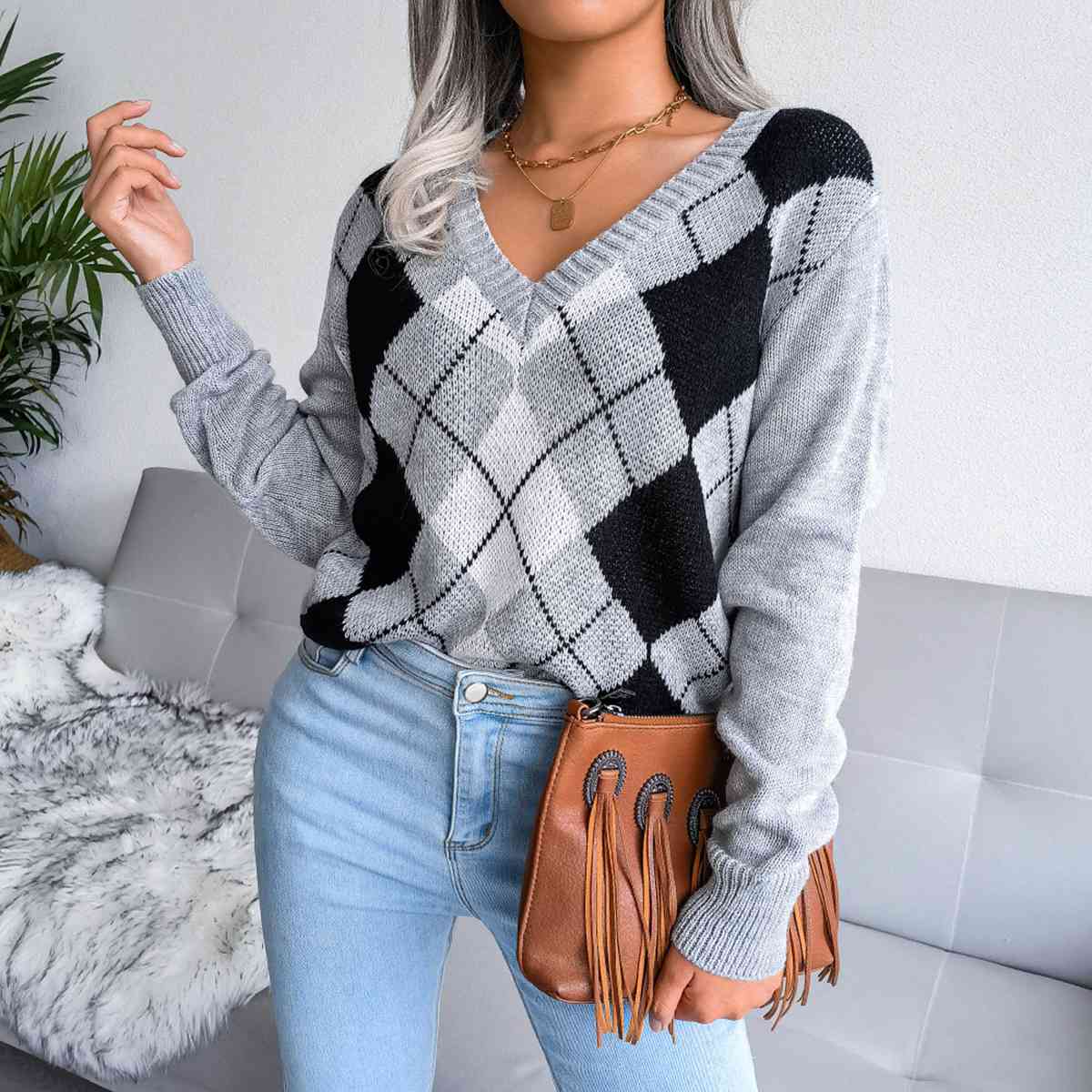 Assistant Plaid V-Neck Sweater